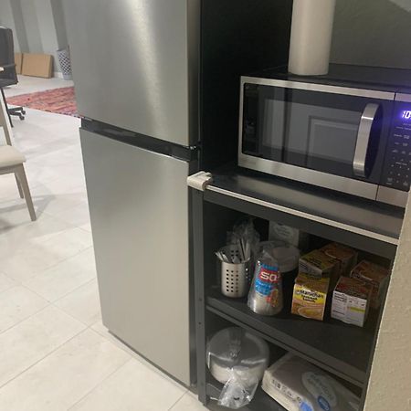 Stylish Basement Studio In Central El Paso - Very Spacious Екстер'єр фото