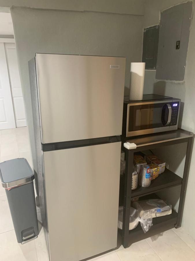 Stylish Basement Studio In Central El Paso - Very Spacious Екстер'єр фото